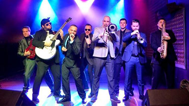 Move Makers band